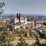 Modernes Ferienhaus In Der Naehe Des Waldes In Thale *