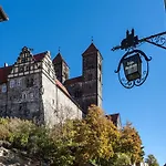 Modernes Ferienhaus In Der Naehe Des Waldes In Thale *