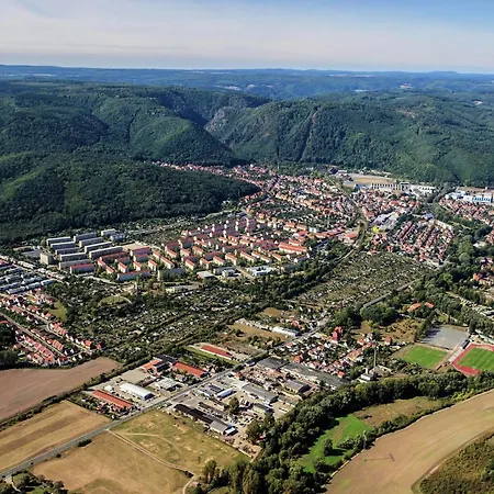 Apartmán Modernes In Der Naehe Des Waldes In *