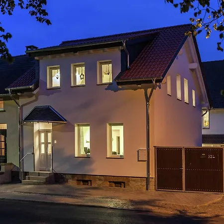 Modernes Ferienhaus In Der Naehe Des Waldes In Thale Apartman Thale