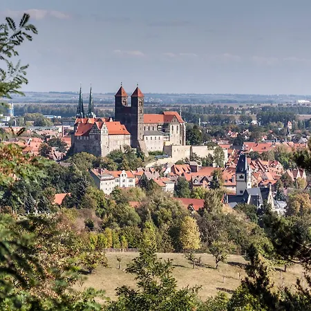 Bright In With Terrace *