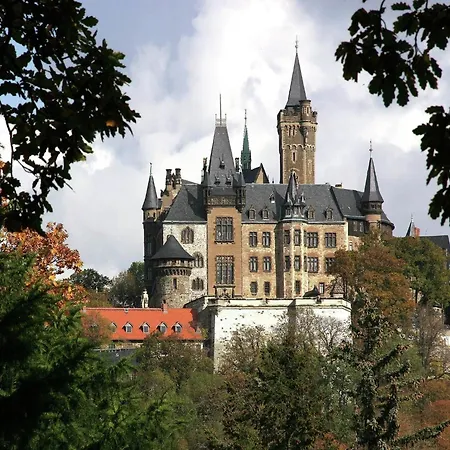 Bright In With Terrace *