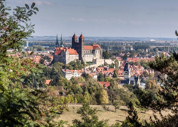 Bright In With Terrace *