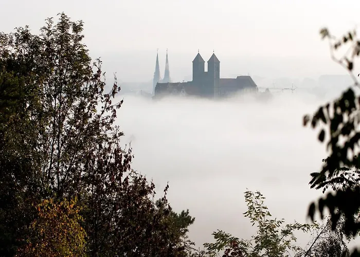 Modernes Ferienhaus In Der Naehe Des Waldes In Thale Apartman