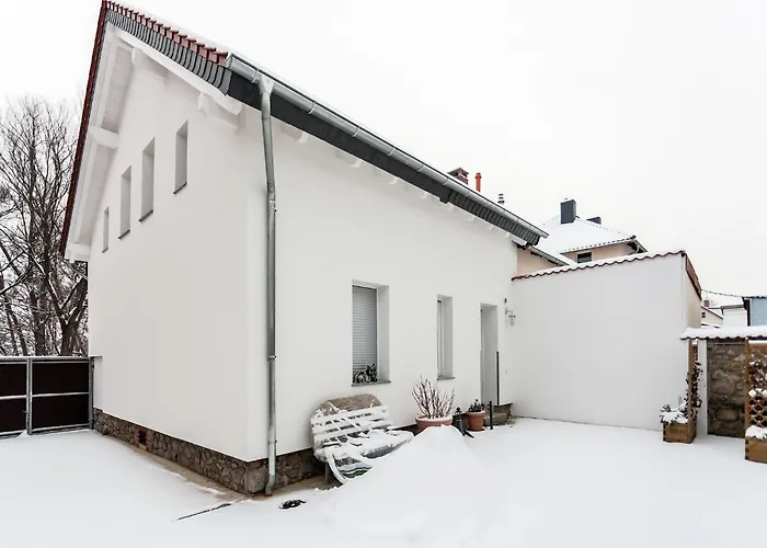 Modernes Ferienhaus In Der Naehe Des Waldes In Thale *